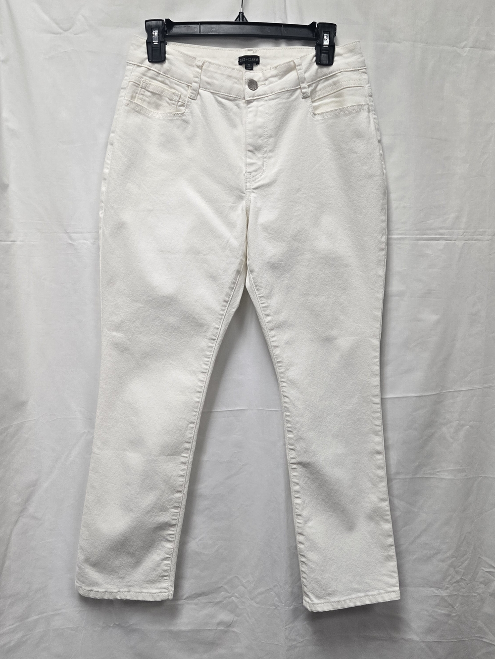 1Coco + Carmen White Skinny Denim Pants